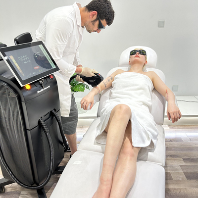 Depilacja laserem diodowym 2000w 50% zniżka we wrześniu Promocja z 4 długości fal 808 755 940 1064nm