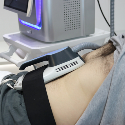 Cztery uchwyty Komercyjna maszyna odchudzająca EMS 150HZ do odchudzania